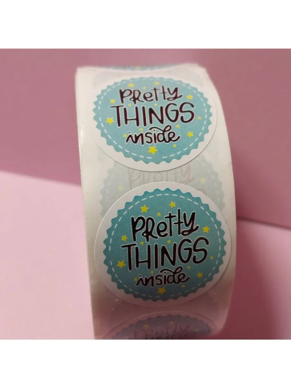 500 pretty things inside sticker roll 1 inch